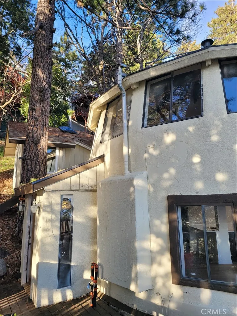 31612 City Creek Road, Running Springs, California 92382 home-pic-3