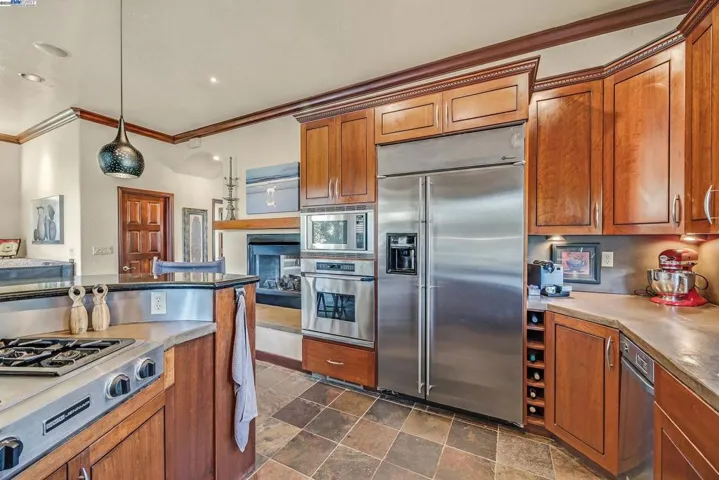 141 Ray St, Pleasanton, California 94566