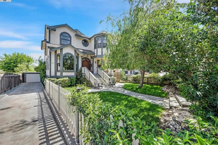 141 Ray St, Pleasanton, California 94566
