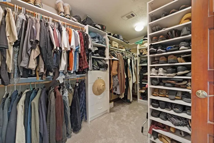 141 Ray St, Pleasanton, California 94566