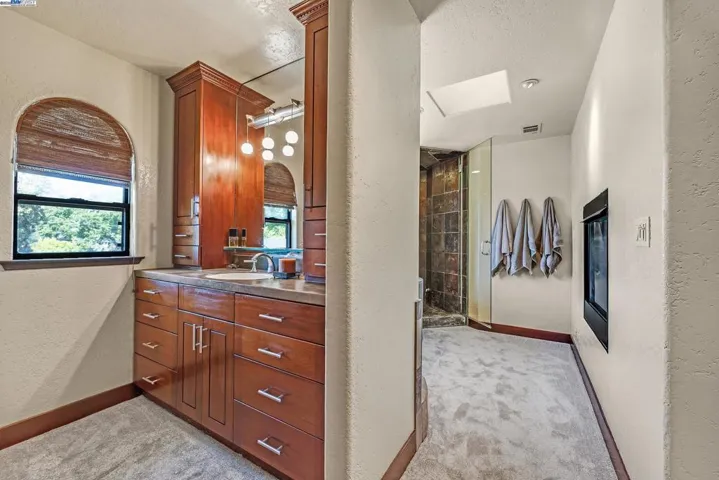 141 Ray St, Pleasanton, California 94566