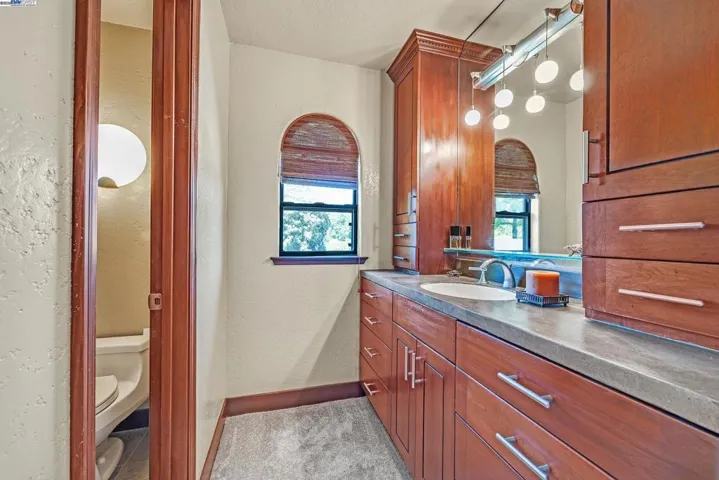 141 Ray St, Pleasanton, California 94566