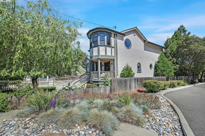 141 Ray St, Pleasanton, California 94566