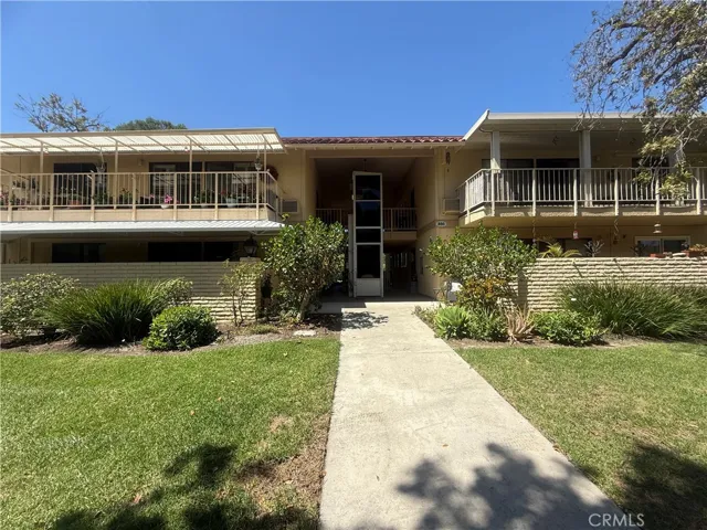 886 Ronda Sevilla D, Laguna Woods, California 92637
