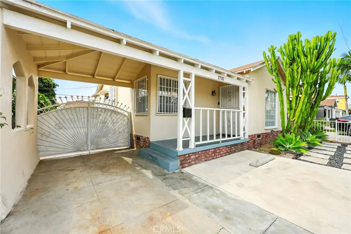 2732 Indiana Avenue, South Gate, California 90280