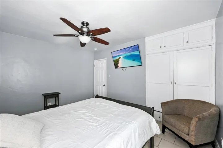 2732 Indiana Avenue, South Gate, California 90280