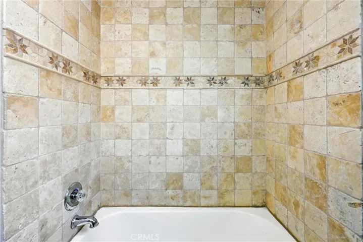 2732 Indiana Avenue, South Gate, California 90280
