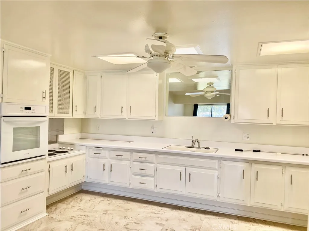 13800 Annadale Dr., Seal Beach, California 90740 home-pic-9