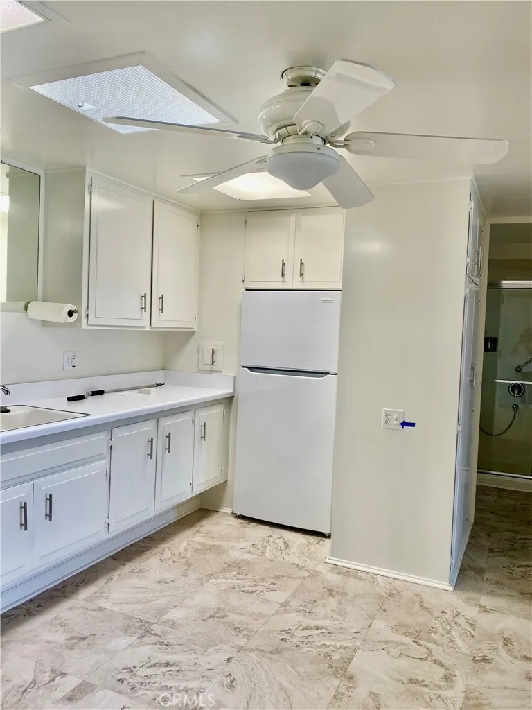 13800 Annadale Dr., Seal Beach, California 90740 home-pic-11