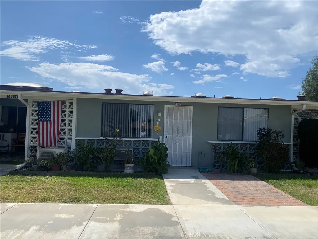 13800 Annadale Dr., Seal Beach, California 90740 home-pic-1