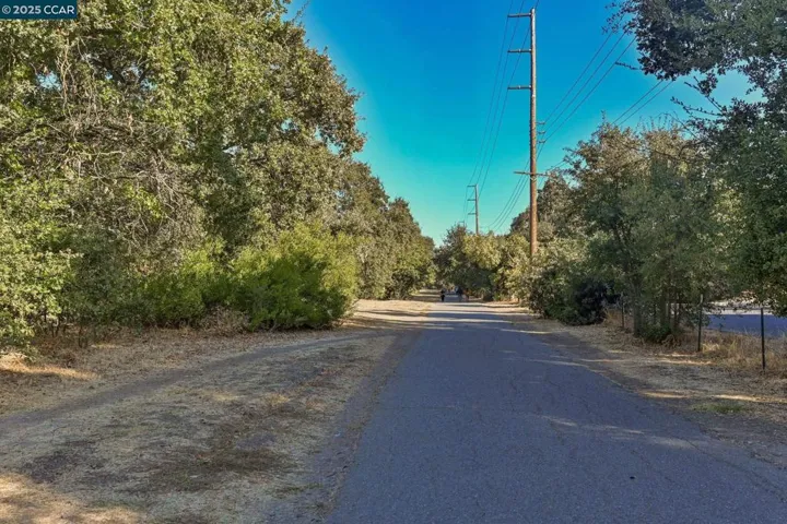 320 N Civic Dr 310, Walnut Creek, California 94596