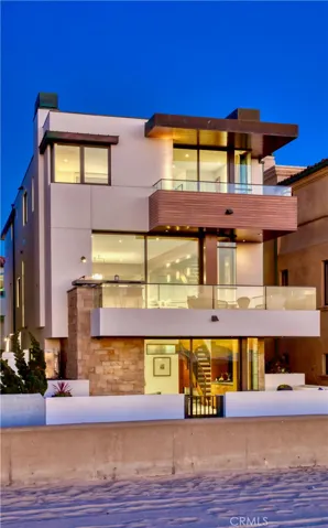 732 The Strand, Hermosa Beach, California 90254
