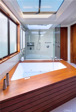 732 The Strand, Hermosa Beach, California 90254