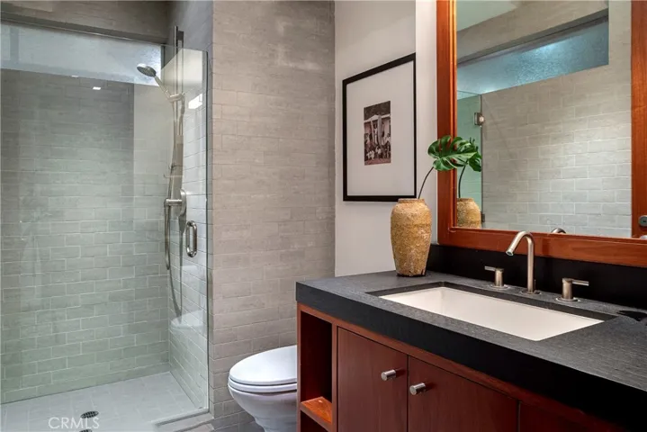 732 The Strand, Hermosa Beach, California 90254