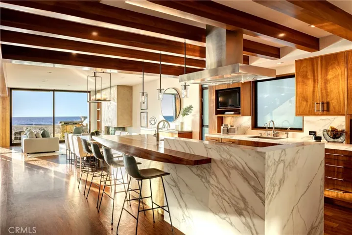 732 The Strand, Hermosa Beach, California 90254