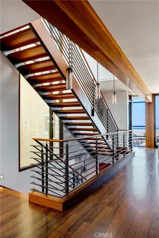 732 The Strand, Hermosa Beach, California 90254