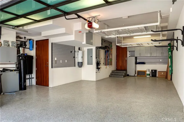 732 The Strand, Hermosa Beach, California 90254