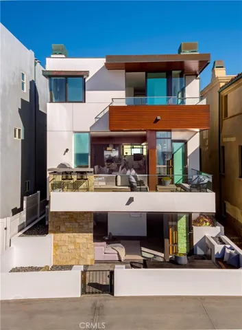 732 The Strand, Hermosa Beach, California 90254