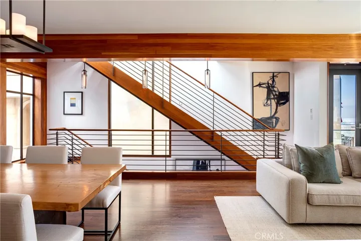 732 The Strand, Hermosa Beach, California 90254