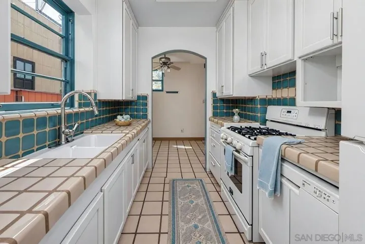 Virtual staging