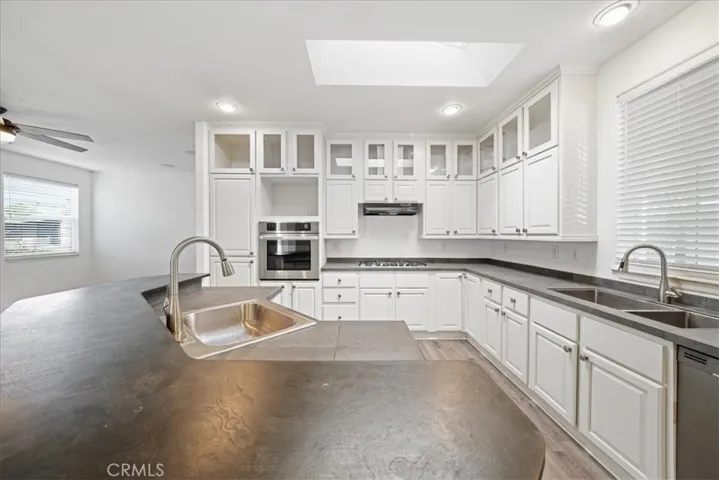 24922 Muirlands Boulevard 103, Lake Forest, California 92630