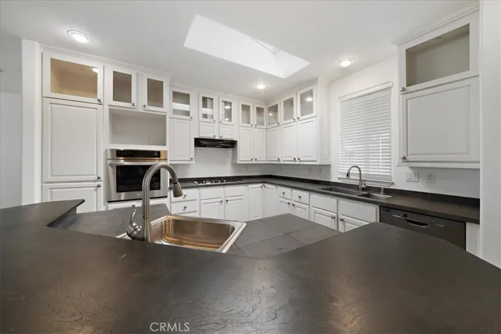 24922 Muirlands Boulevard 103, Lake Forest, California 92630