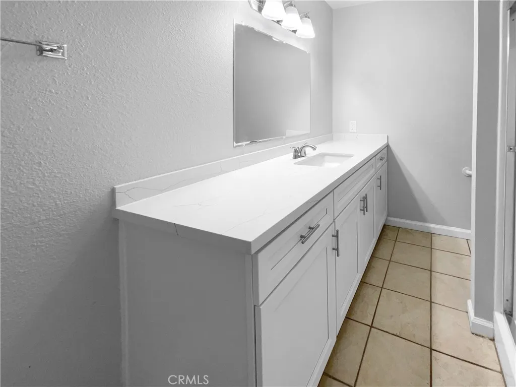 4402 Chickadee Way, Oceanside, California 92057 home-pic-14