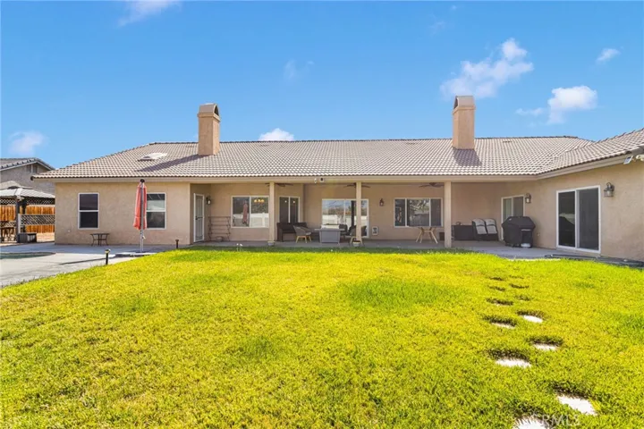 21408 Us Highway 18, Apple Valley, California 92307