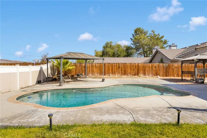 21408 Us Highway 18, Apple Valley, California 92307