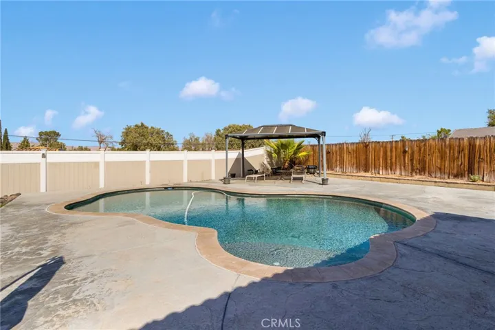 21408 Us Highway 18, Apple Valley, California 92307