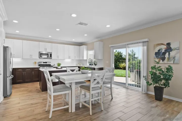 852 Via Barquero, San Marcos, California 92069