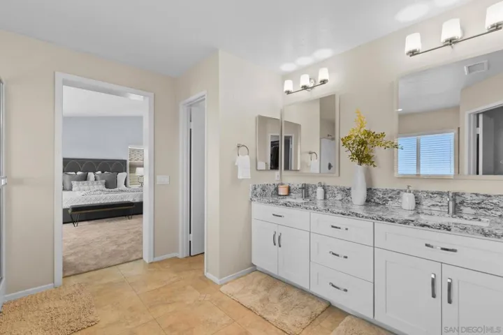 852 Via Barquero, San Marcos, California 92069