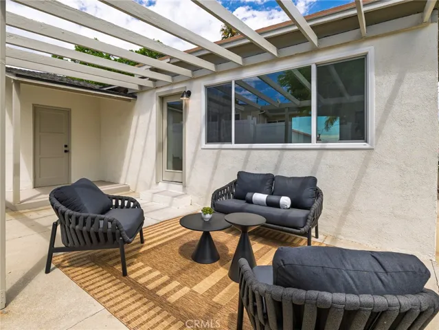 1908 Trudie Drive, Rancho Palos Verdes, California 90275