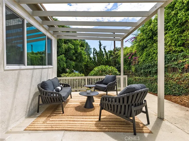 1908 Trudie Drive, Rancho Palos Verdes, California 90275