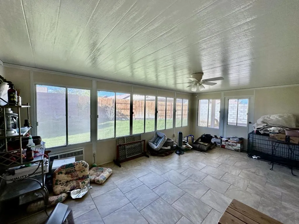 2175 Hidden, Blythe, California 92225 home-pic-6