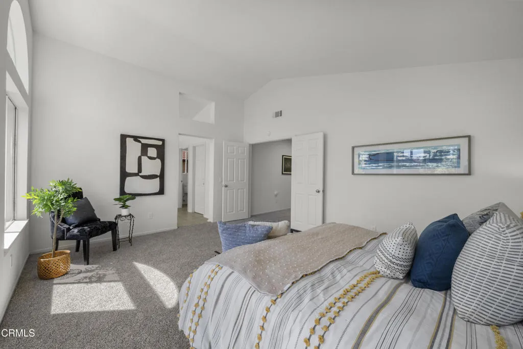 1950 Devonshire Drive, Oxnard, California 93030 home-pic-27