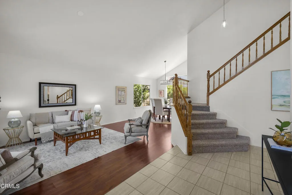 1950 Devonshire Drive, Oxnard, California 93030 home-pic-1