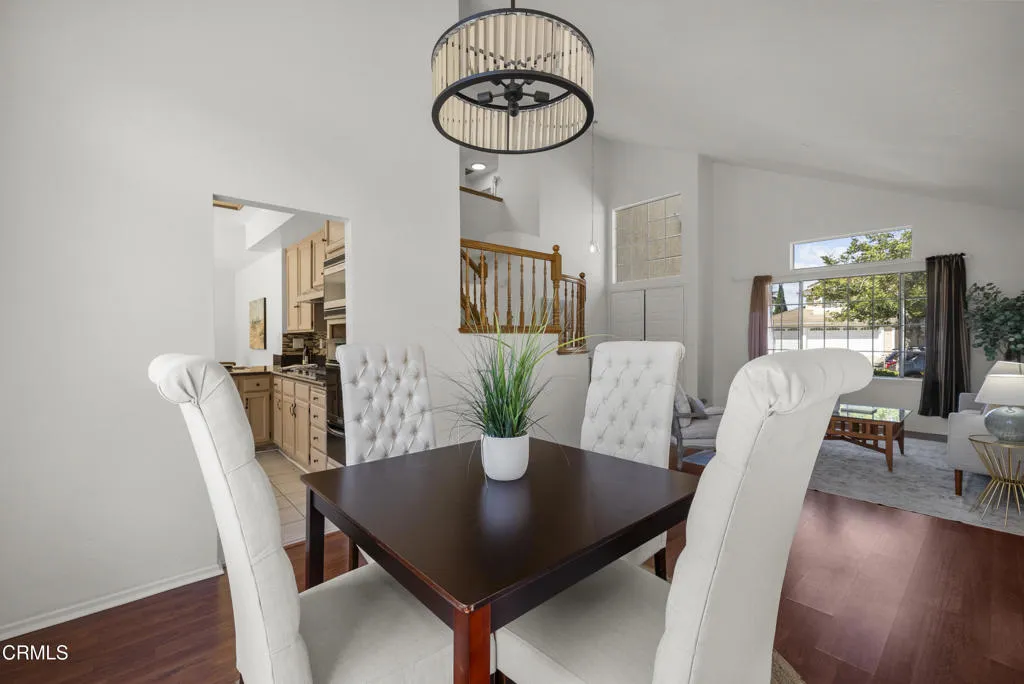 1950 Devonshire Drive, Oxnard, California 93030 home-pic-4