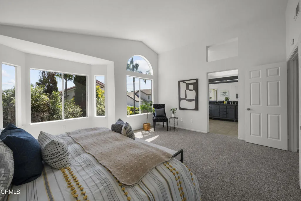 1950 Devonshire Drive, Oxnard, California 93030 home-pic-26