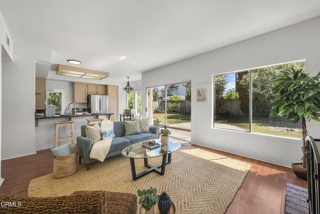 1950 Devonshire Drive, Oxnard, California 93030 home-pic-13