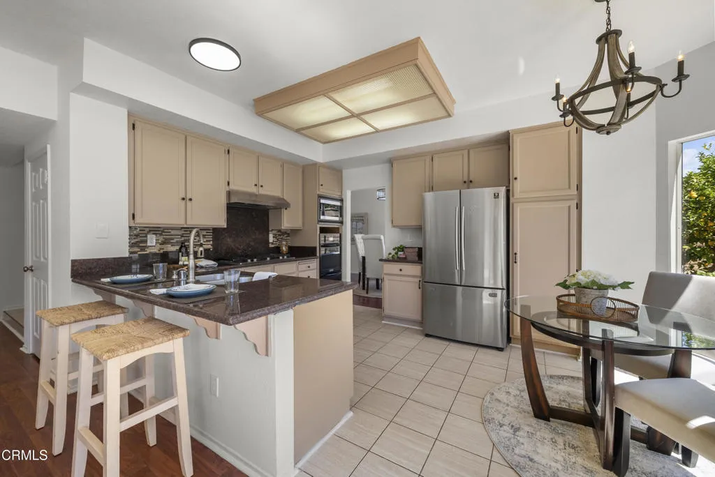 1950 Devonshire Drive, Oxnard, California 93030 home-pic-7