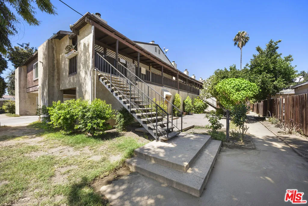 11131 Dodson Street 7, El Monte, California 91733 home-pic-1