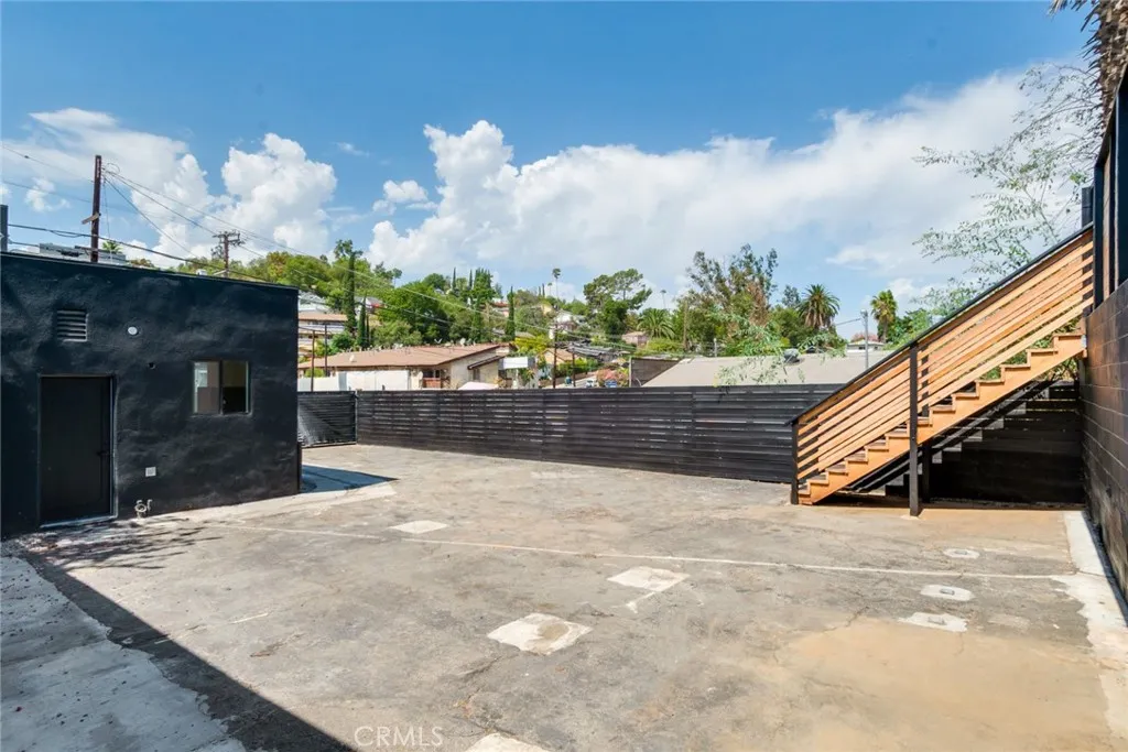 768 N Avenue 50, Los Angeles, California 90042 home-pic-10