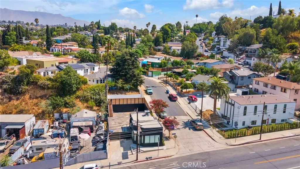 768 N Avenue 50, Los Angeles, California 90042 home-pic-17