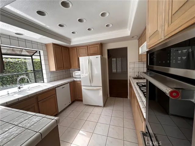 3662 Pirate Circle, Huntington Beach, California 92649