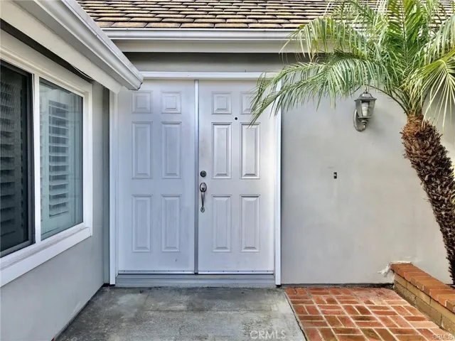 3662 Pirate Circle, Huntington Beach, California 92649