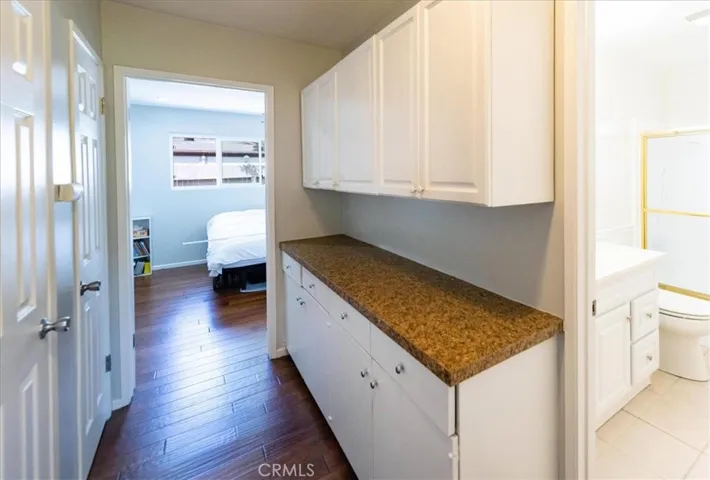465 E 1st Street, Tustin, California 92780