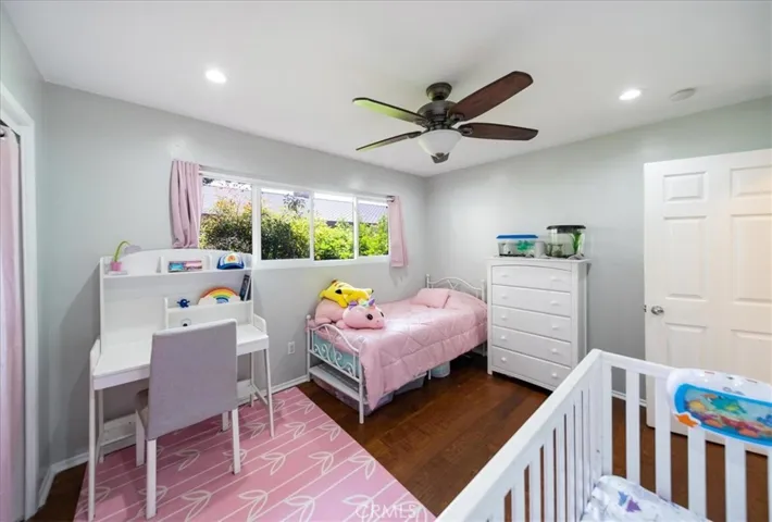 465 E 1st Street, Tustin, California 92780