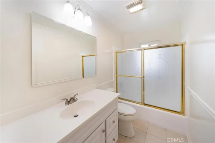 465 E 1st Street, Tustin, California 92780