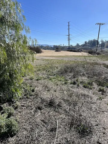30925 Nicolas Road, Temecula, California 92591